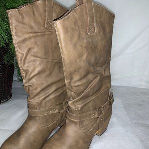 Cowboy Boots Tan with Strap